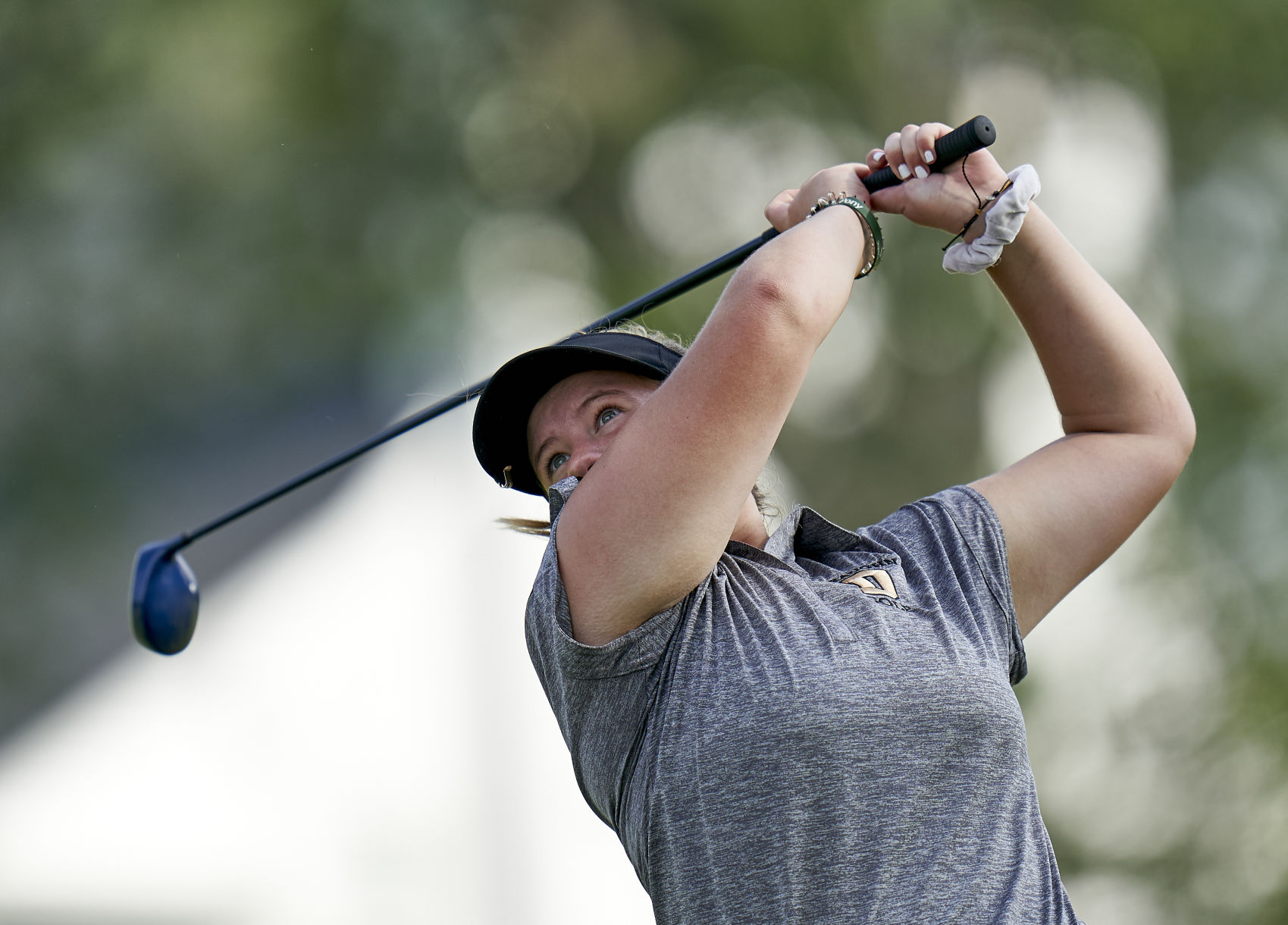 0190910 WOMENS GOLF 18.jpg